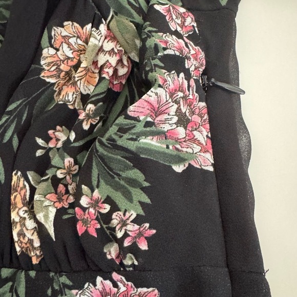 ASTR the Label Floral Maxi Dress Womens XL Pleated Boho Long Sleeve Black Pink - Picture 10 of 15